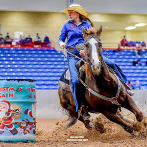 Meet your Posher, Emilee